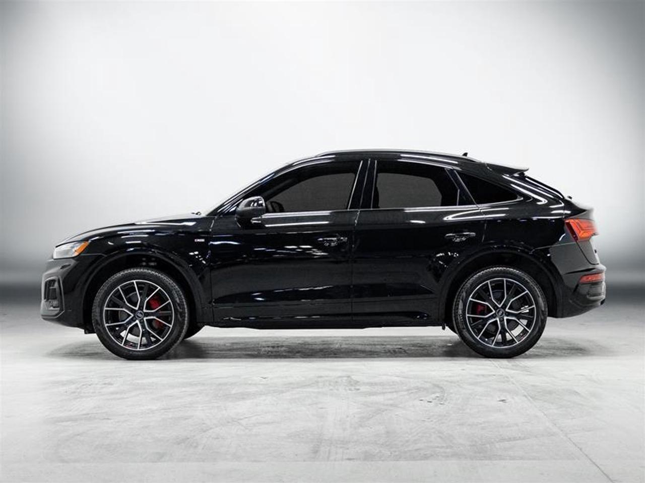 2025 Audi Q5 45 Progressiv 4dr All-Wheel Drive quattro Sportback Photo3