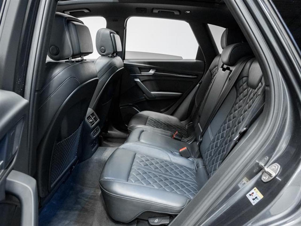 2023 Audi SQ5 3.0T Progressiv 4dr All-Wheel Drive quattro Sport Utility Photo