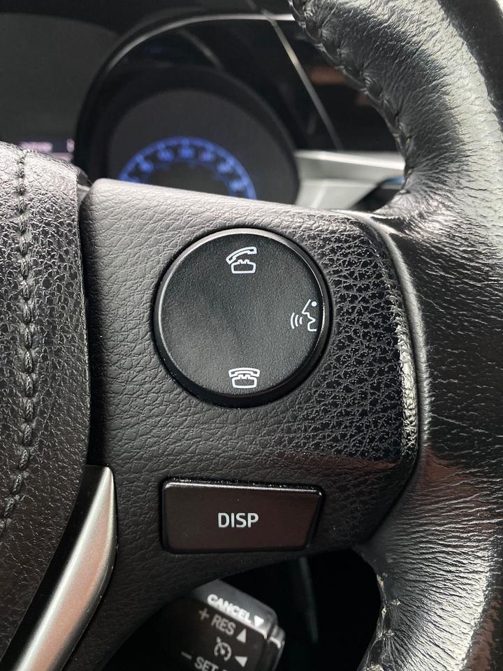 2016 Toyota Corolla SE | LEATHER | SUNROOF | NO ACCIDENT Photo