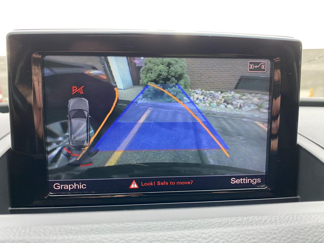 2018 Audi Q3 Komfort Tiptronic | NO ACCIDENT Photo