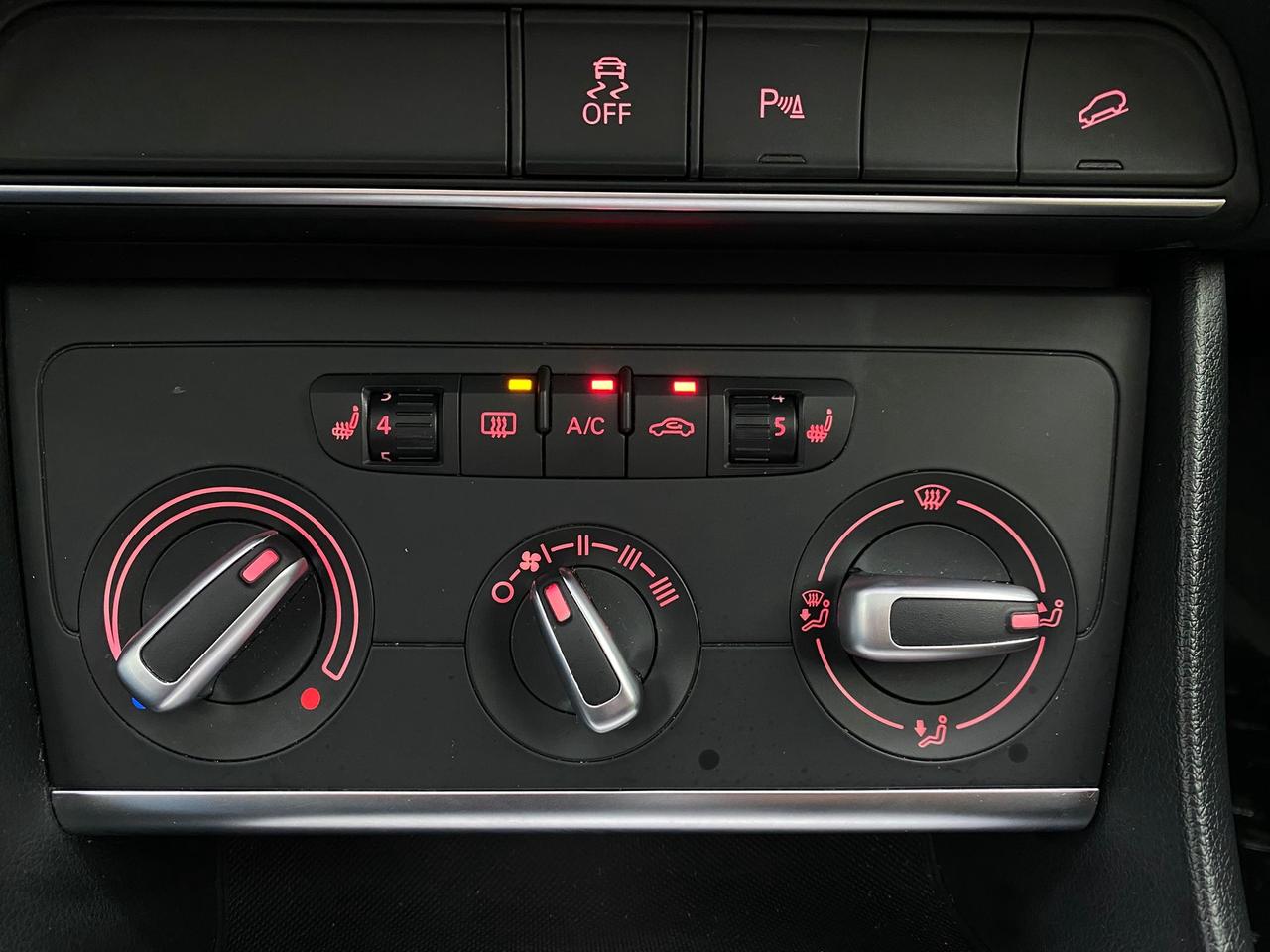 2018 Audi Q3 Komfort Tiptronic | NO ACCIDENT Photo