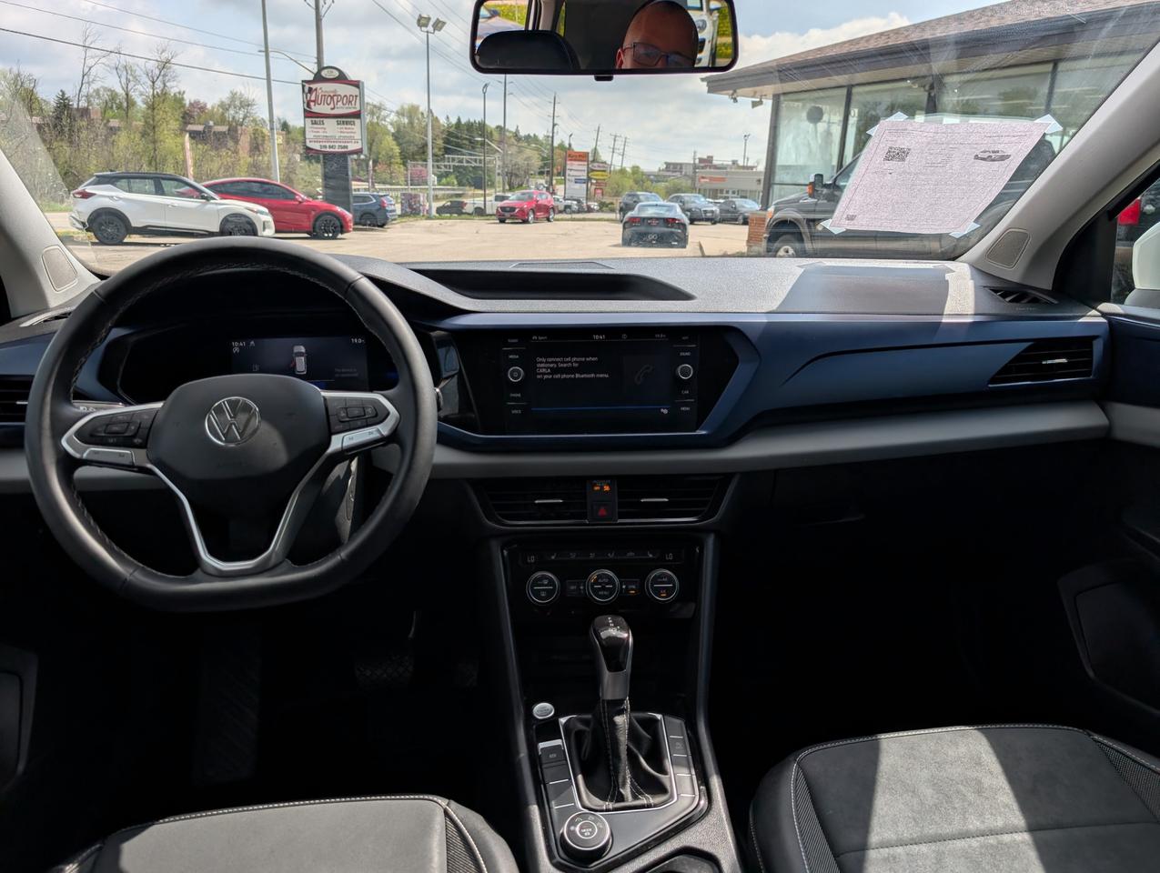 2022 Volkswagen Taos Comfortline 4dr All-Wheel Drive 4MOTION Photo