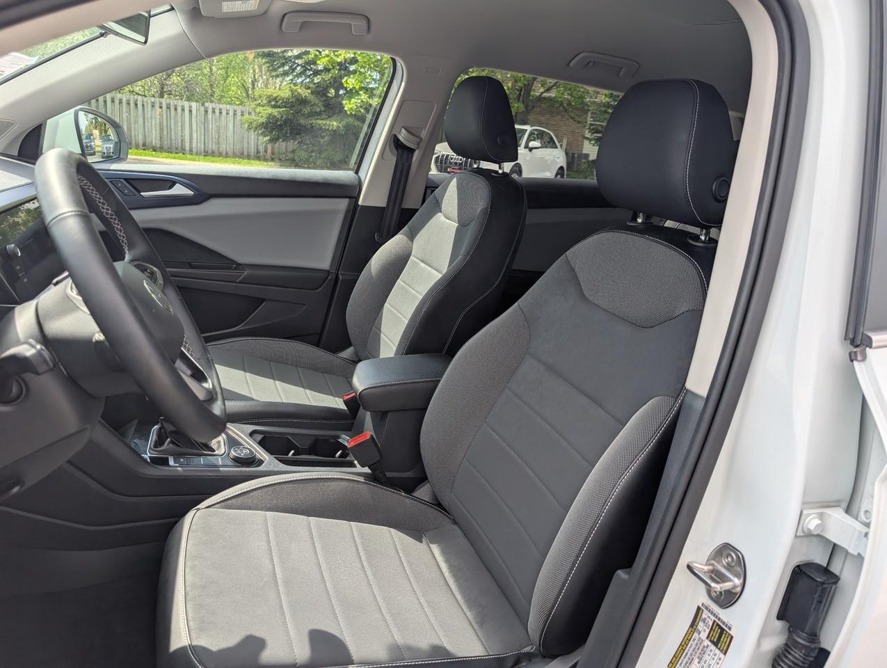 2022 Volkswagen Taos Comfortline 4dr All-Wheel Drive 4MOTION Photo
