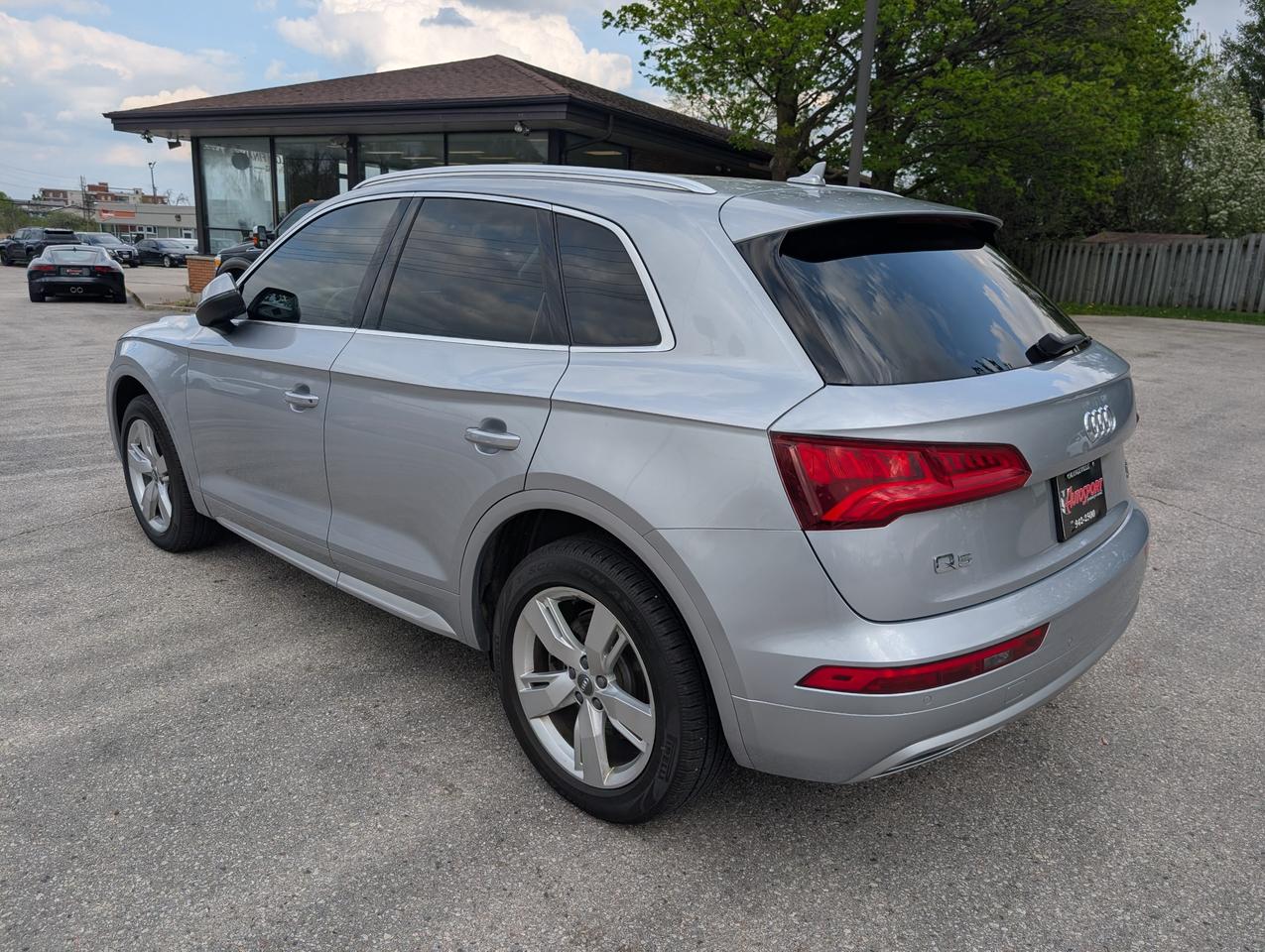 2018 Audi Q5 2.0T Technik 4dr All-wheel Drive quattro Sport Utility Photo3