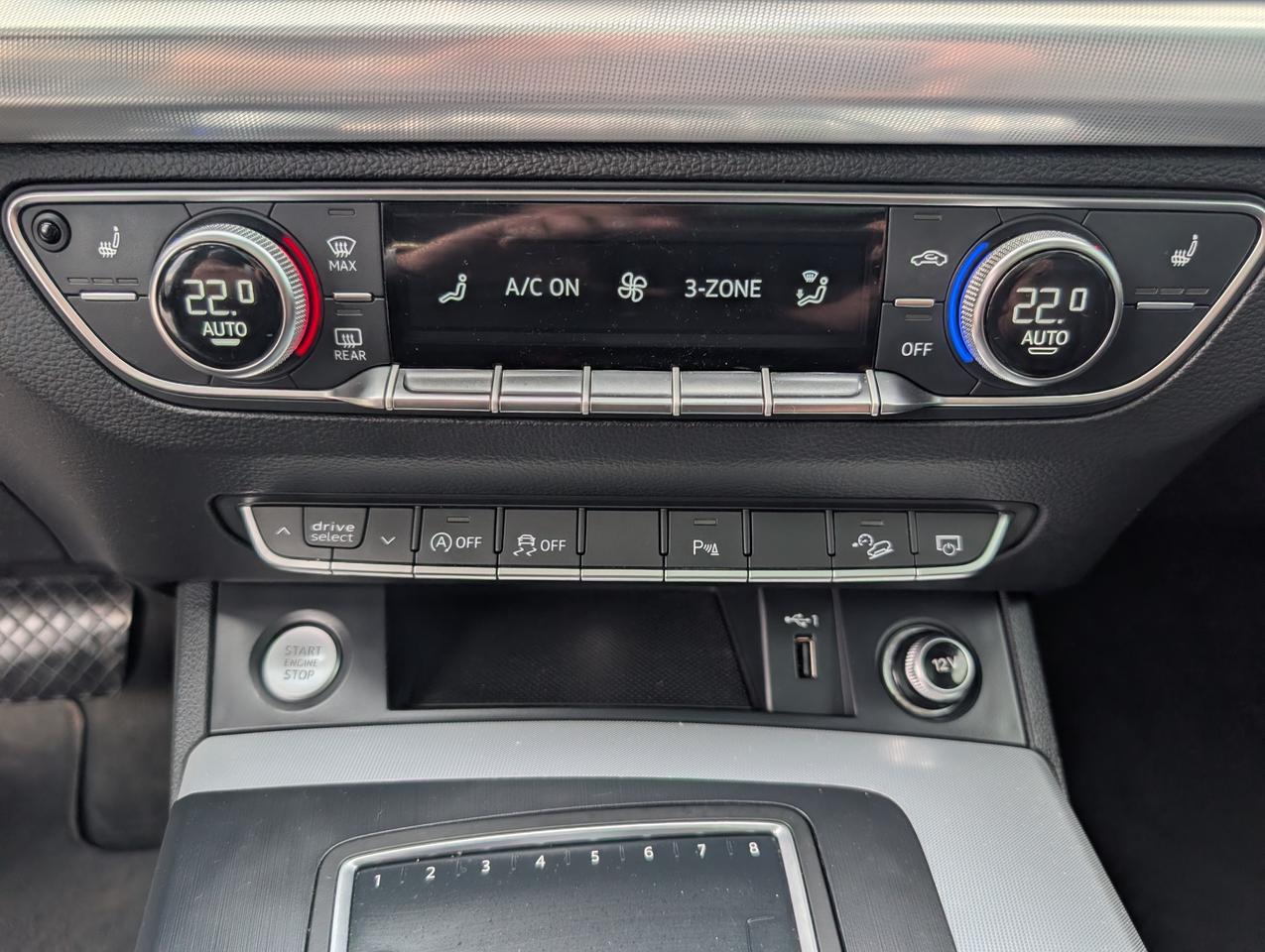 2018 Audi Q5 2.0T Technik 4dr All-wheel Drive quattro Sport Utility Photo