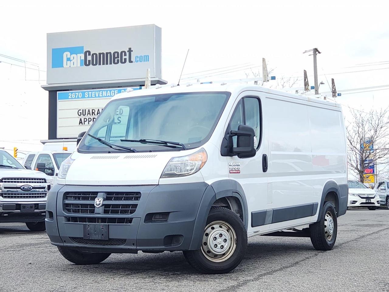 2018 RAM ProMaster 1500 Low Roof Cargo Van 136 in. WB Photo0