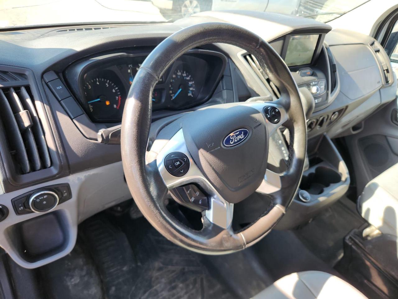 2018 Ford Transit-250 Base w/Sliding Pass-Side Cargo Door Low Roof Cargo Van 147.6 in. WB Photo