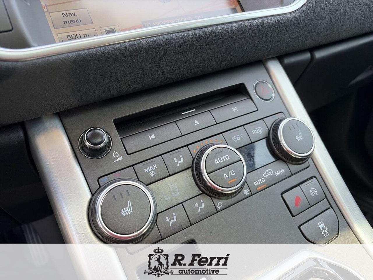 2015 Land Rover Range Rover Evoque Pure 4x4 5-Door Photo