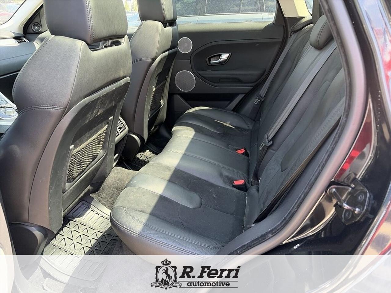 2015 Land Rover Range Rover Evoque Pure 4x4 5-Door Photo