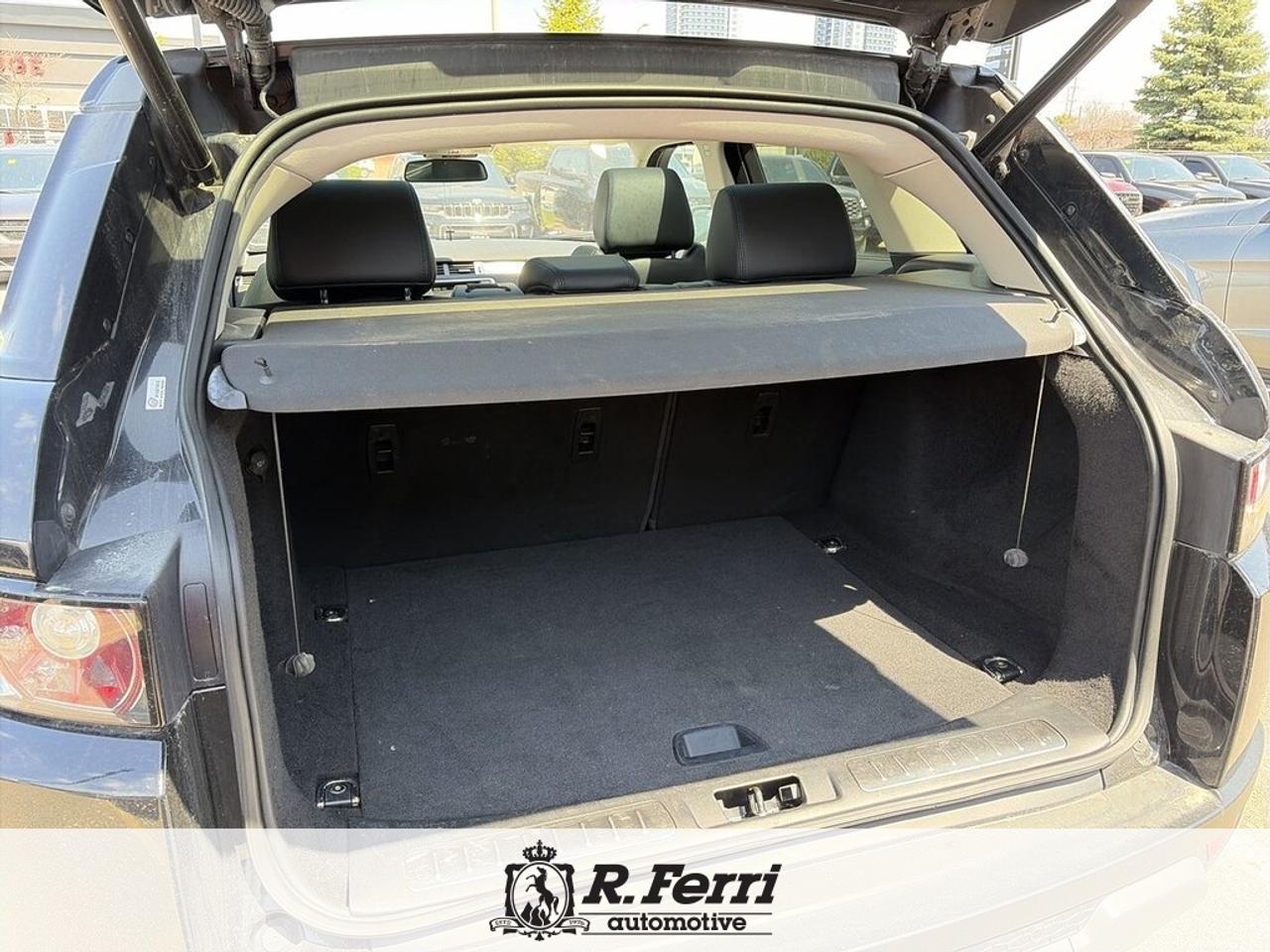 2015 Land Rover Range Rover Evoque Pure 4x4 5-Door Photo