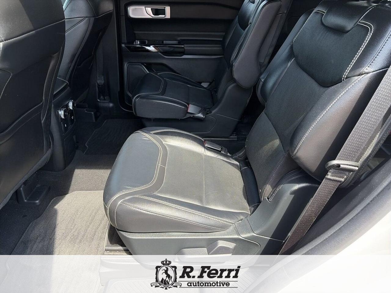 2023 Ford Explorer ST 4dr 4x4 Photo