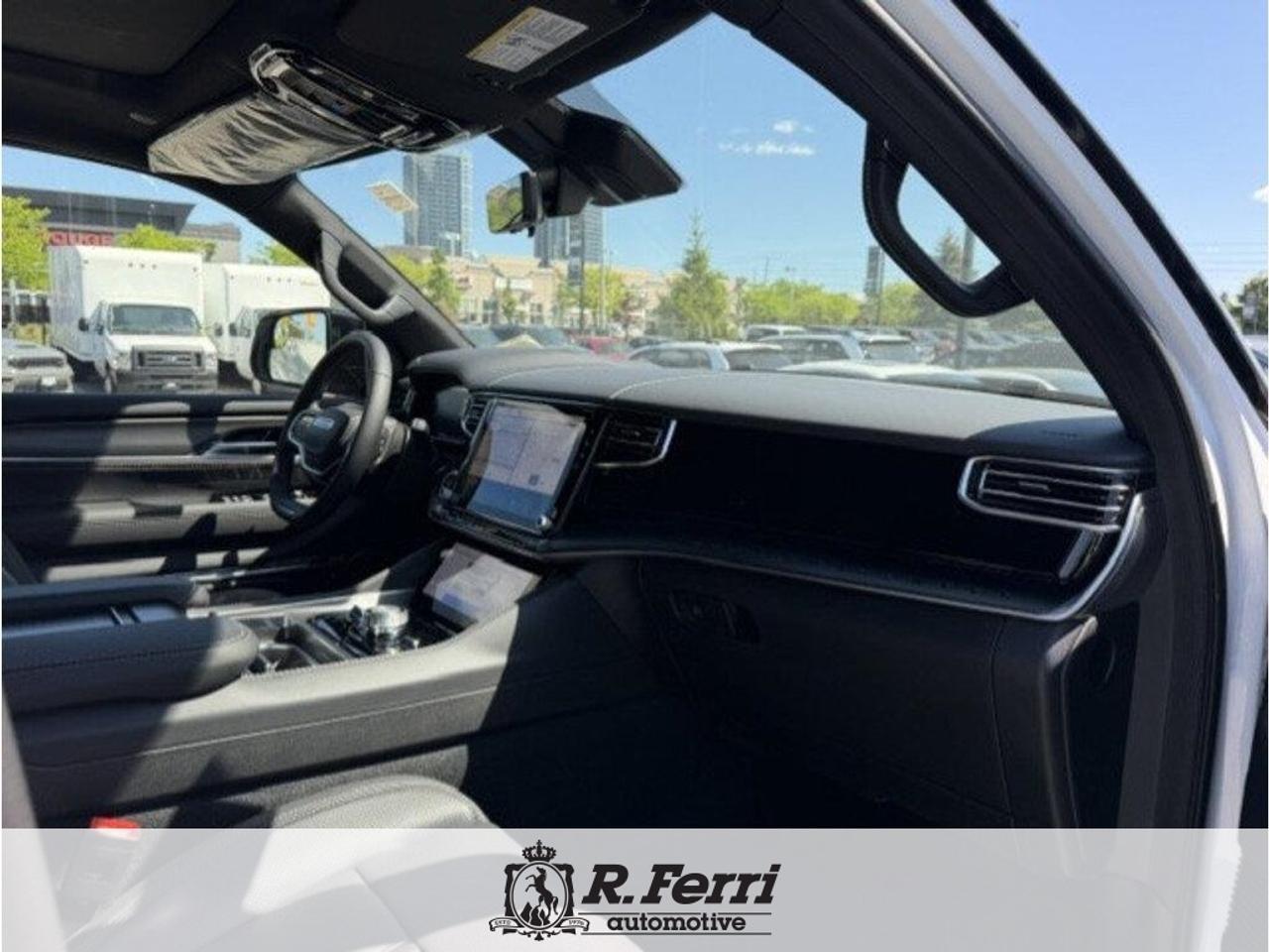 2026 Jeep Grand Wagoneer Summit 4dr 4x4 Photo