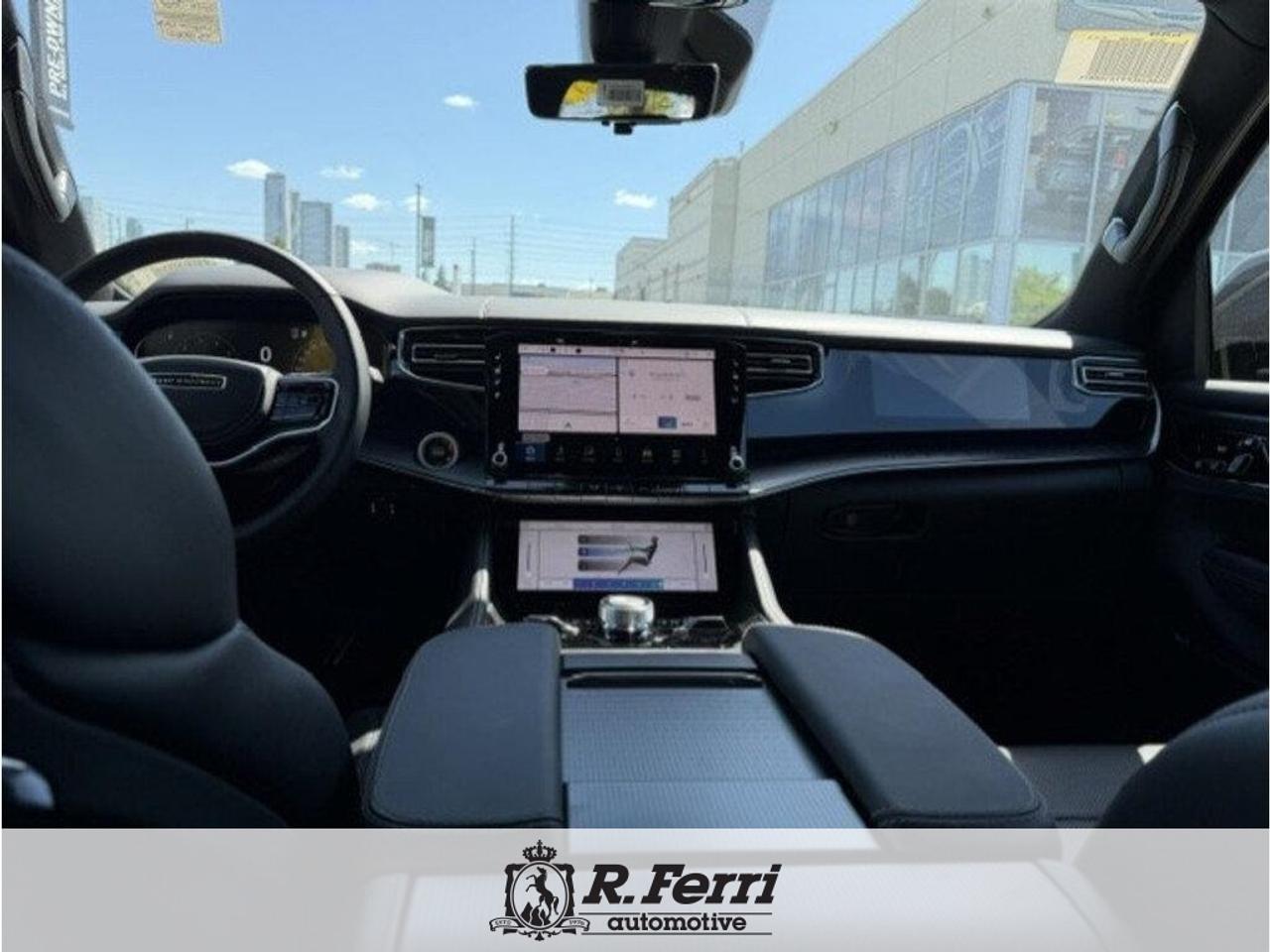2026 Jeep Grand Wagoneer Summit 4dr 4x4 Photo