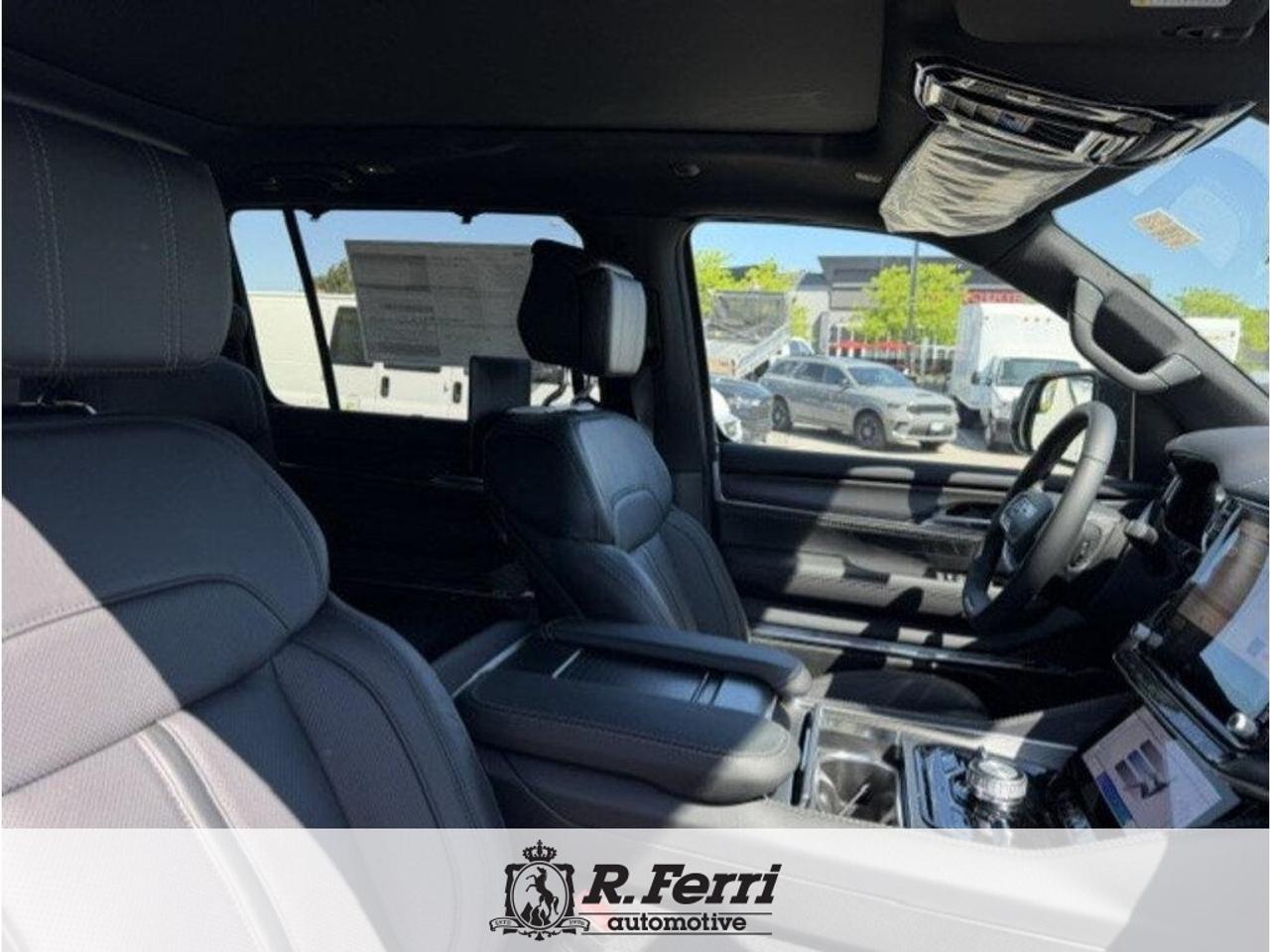 2026 Jeep Grand Wagoneer Summit 4dr 4x4 Photo
