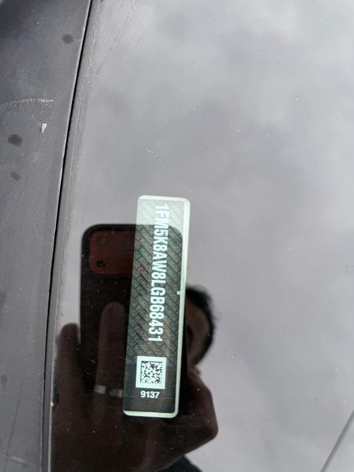 2020 Ford Explorer ST Photo