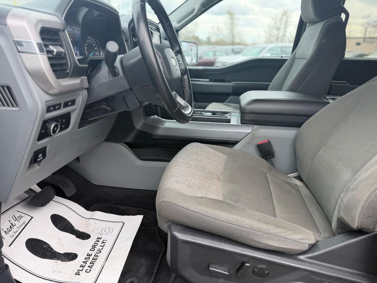 2023 Ford F-150 XLT Photo