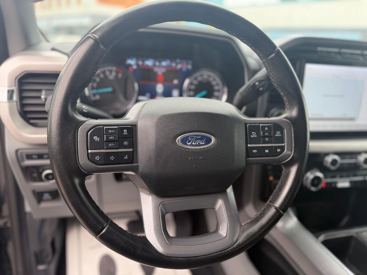 2023 Ford F-150 XLT Photo