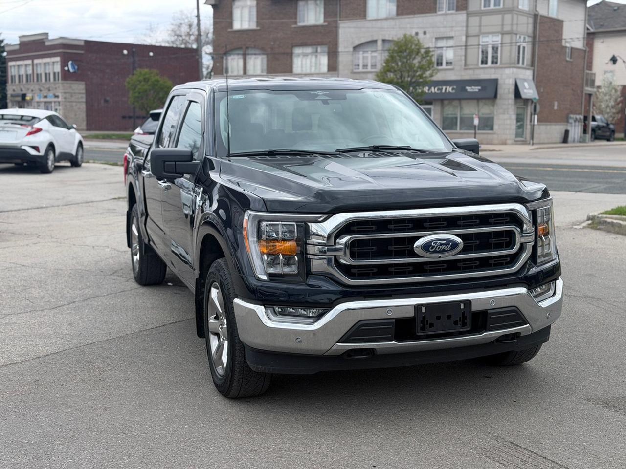 2023 Ford F-150 XLT Photo