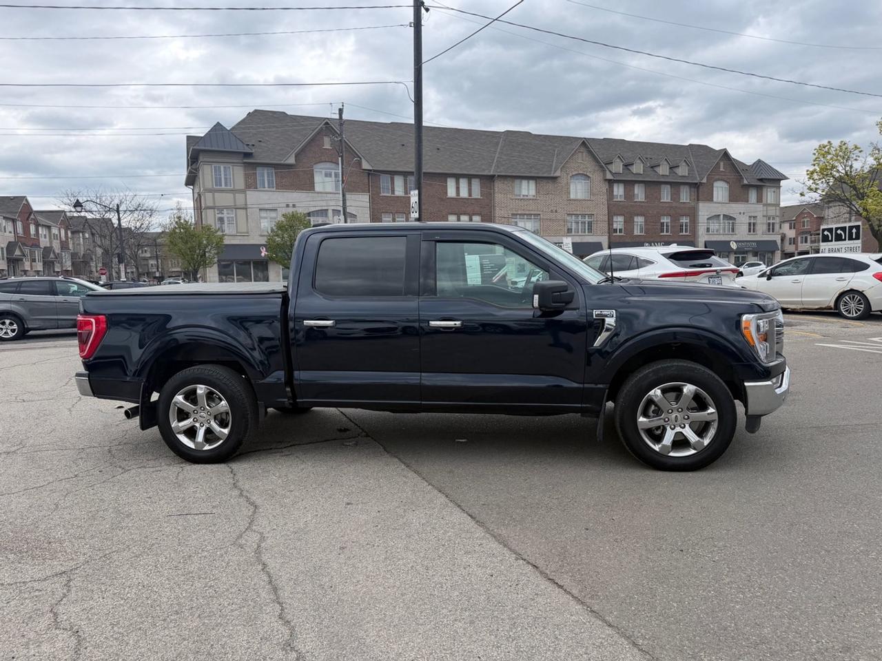 2023 Ford F-150 XLT Photo