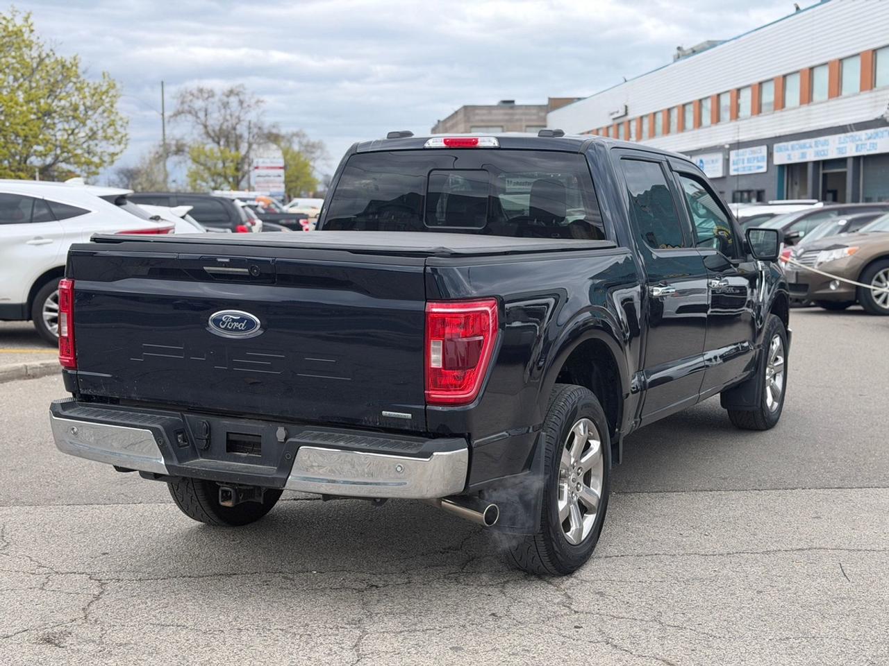 2023 Ford F-150 XLT Photo