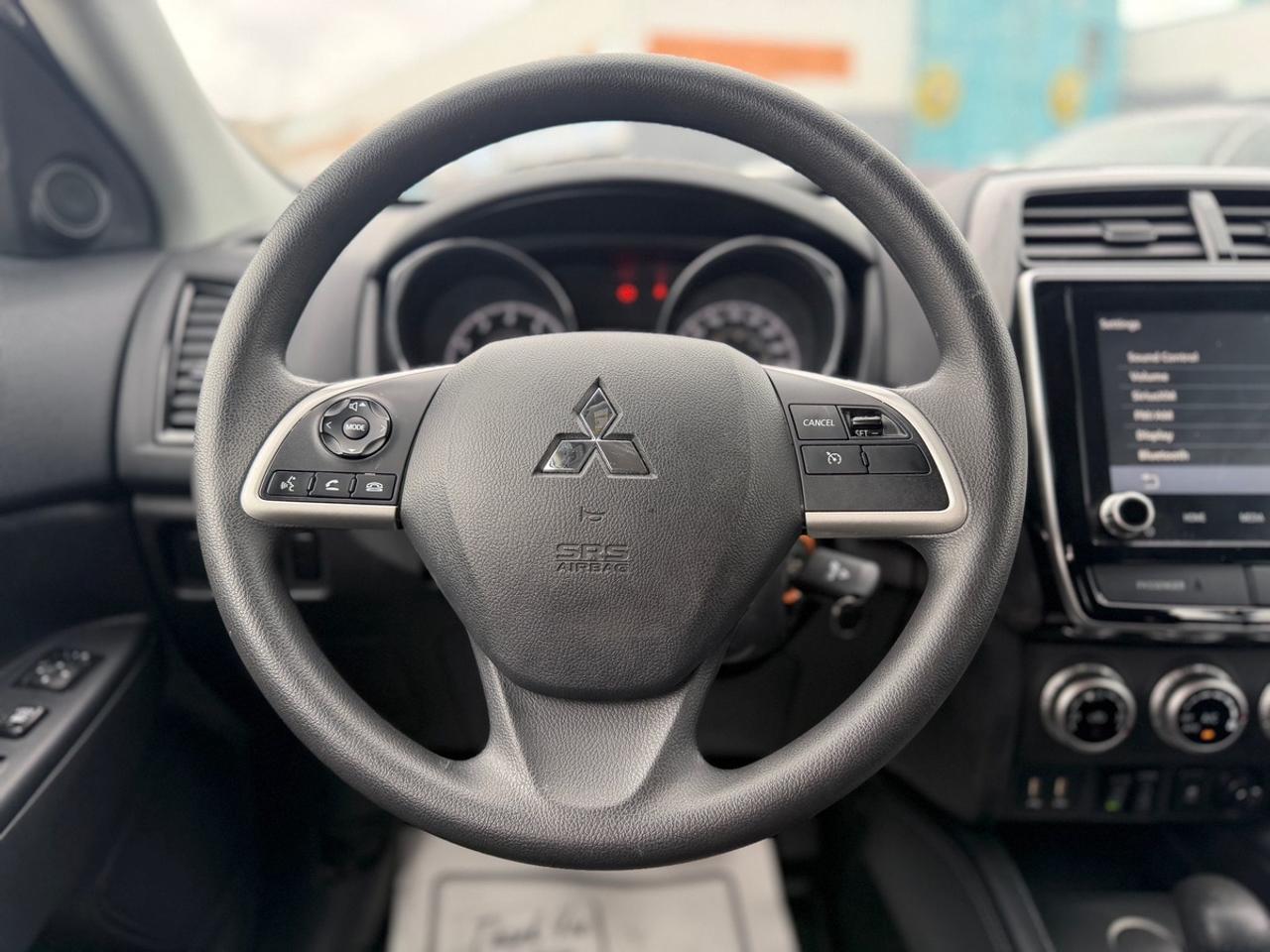 2025 Mitsubishi RVR SE Photo