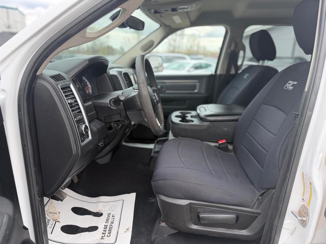 2022 RAM 1500 Classic TRADESMAN Photo
