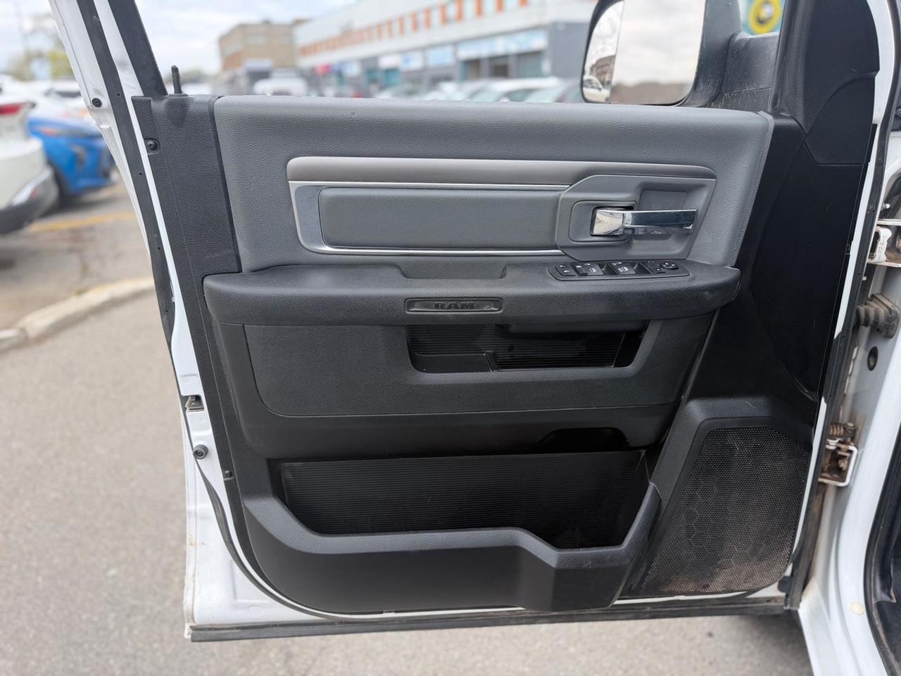 2022 RAM 1500 Classic TRADESMAN Photo