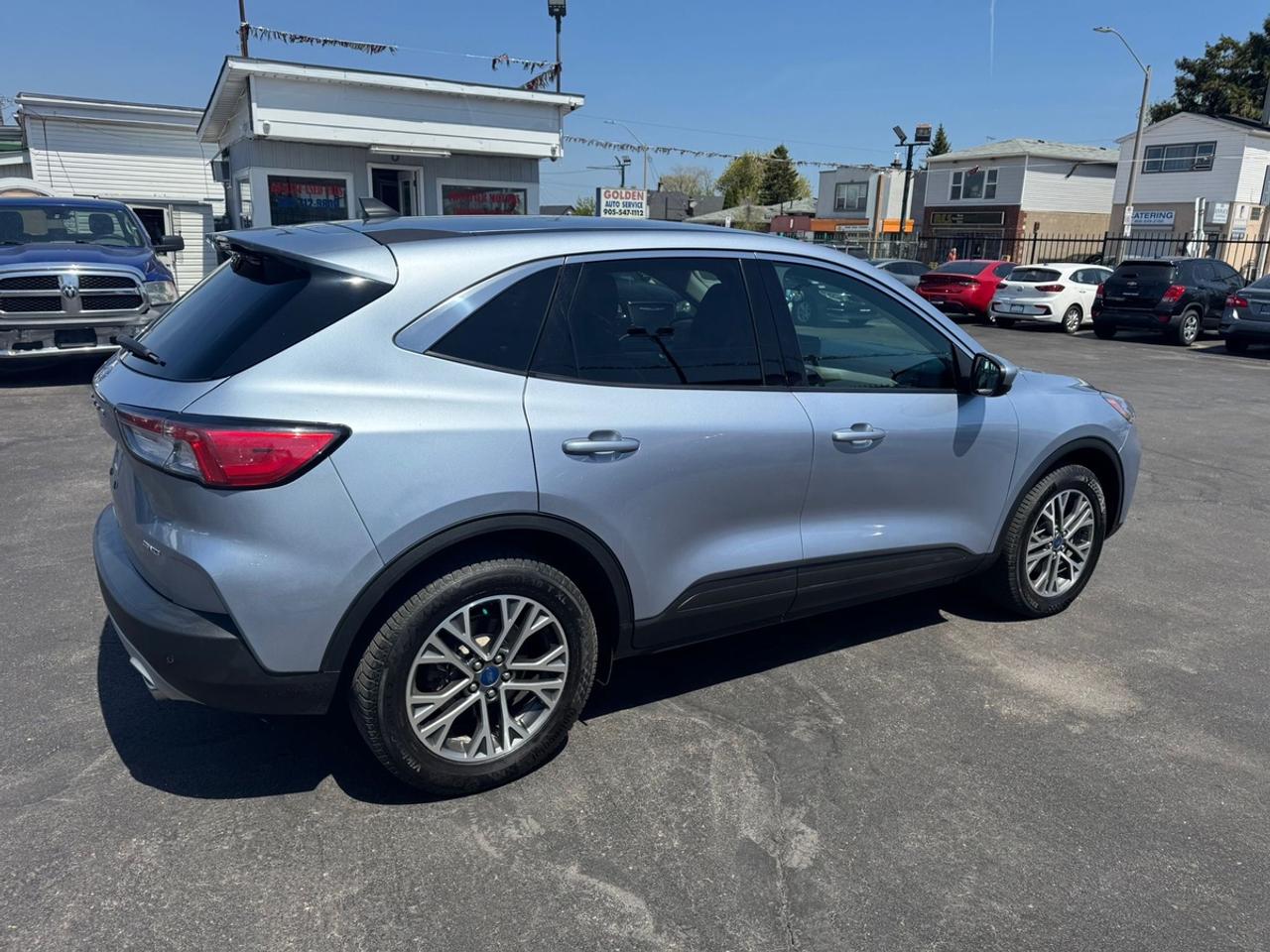 2022 Ford Escape SEL Photo