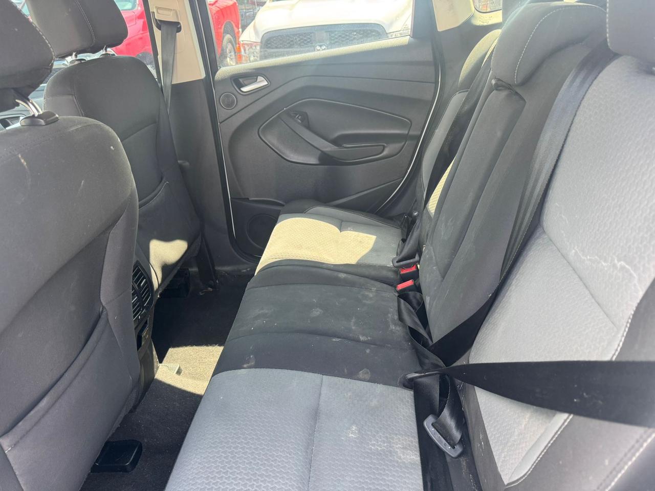 2017 Ford Escape SE Photo