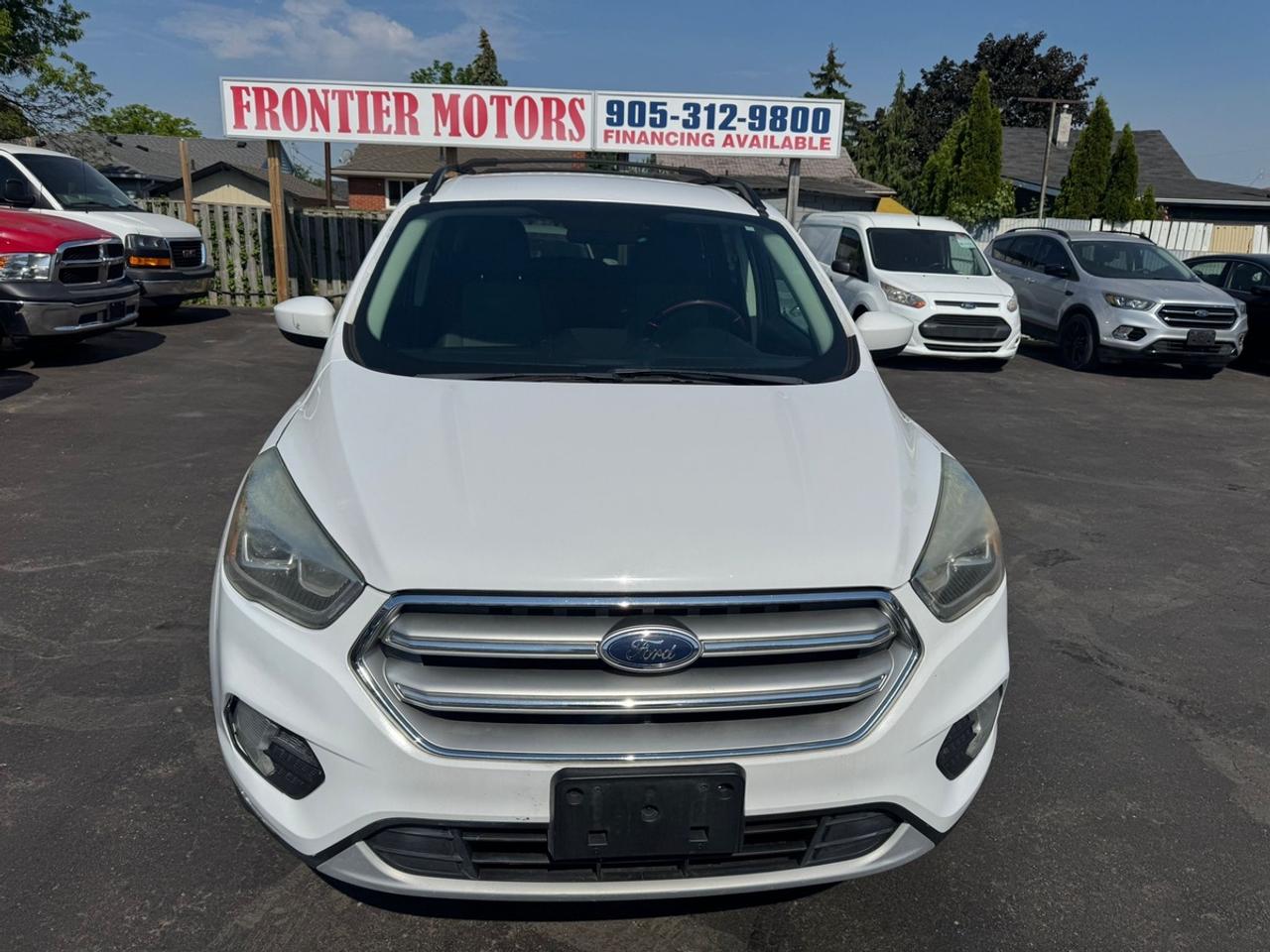 2017 Ford Escape SE Photo