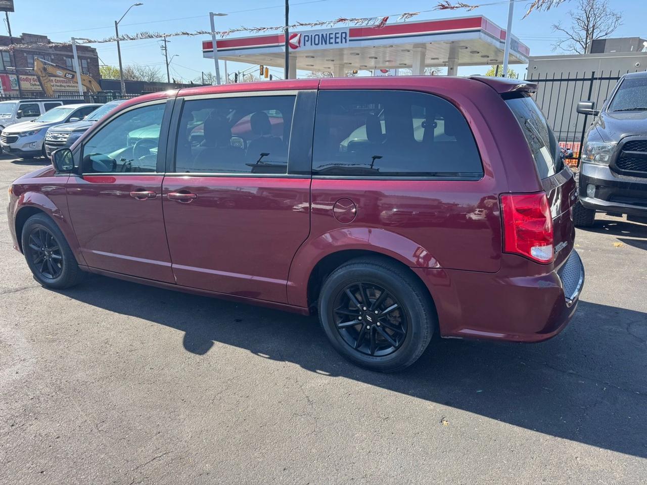 2020 Dodge Grand Caravan GT Photo