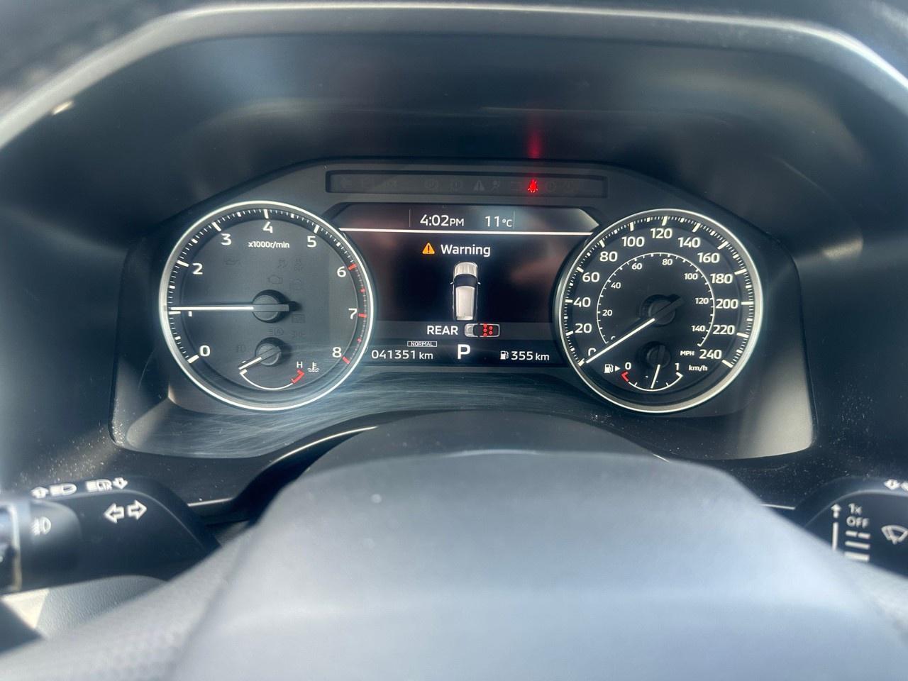 2024 Mitsubishi Outlander LE S-AWC Photo
