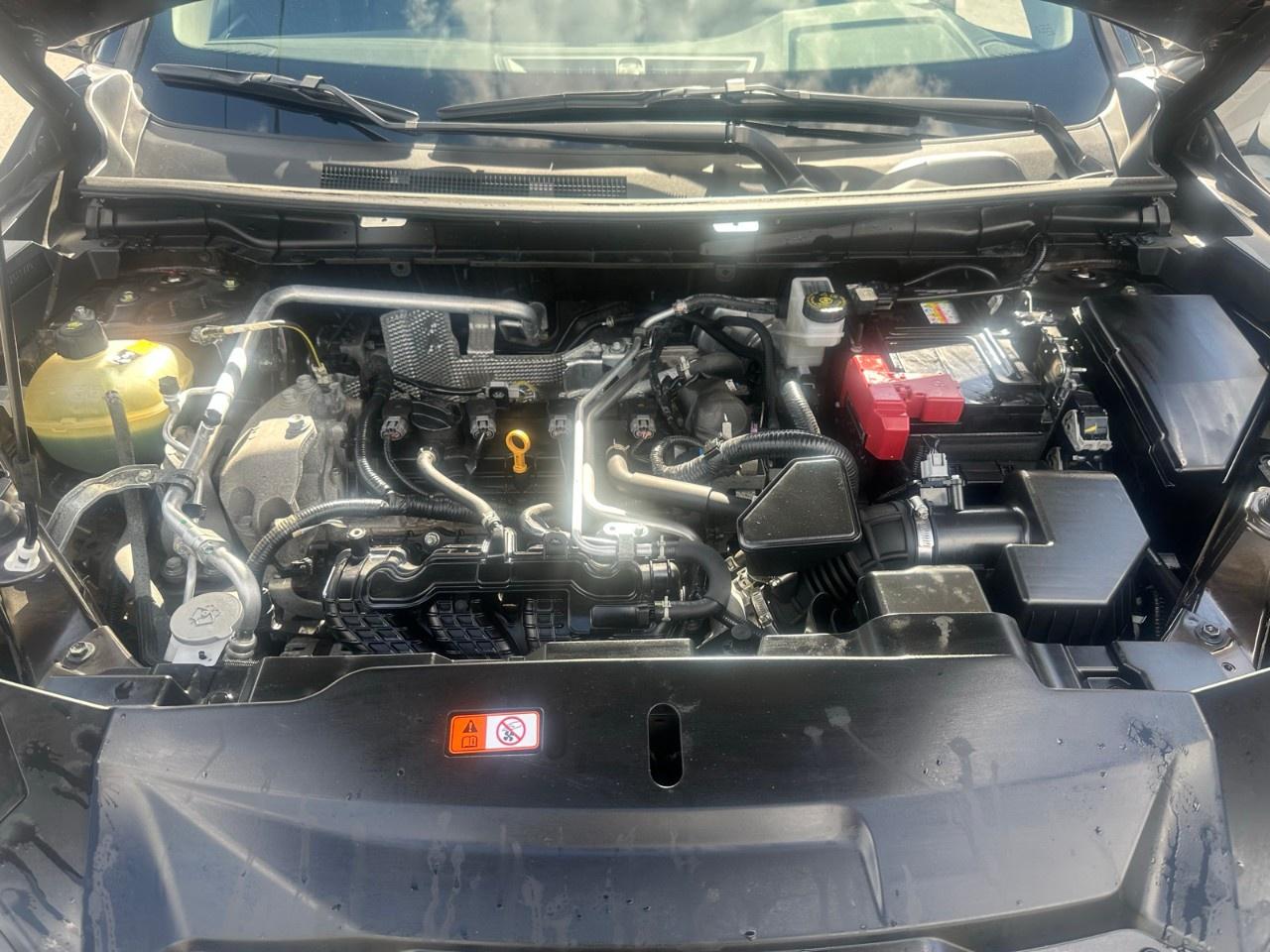 2024 Mitsubishi Outlander LE S-AWC Photo