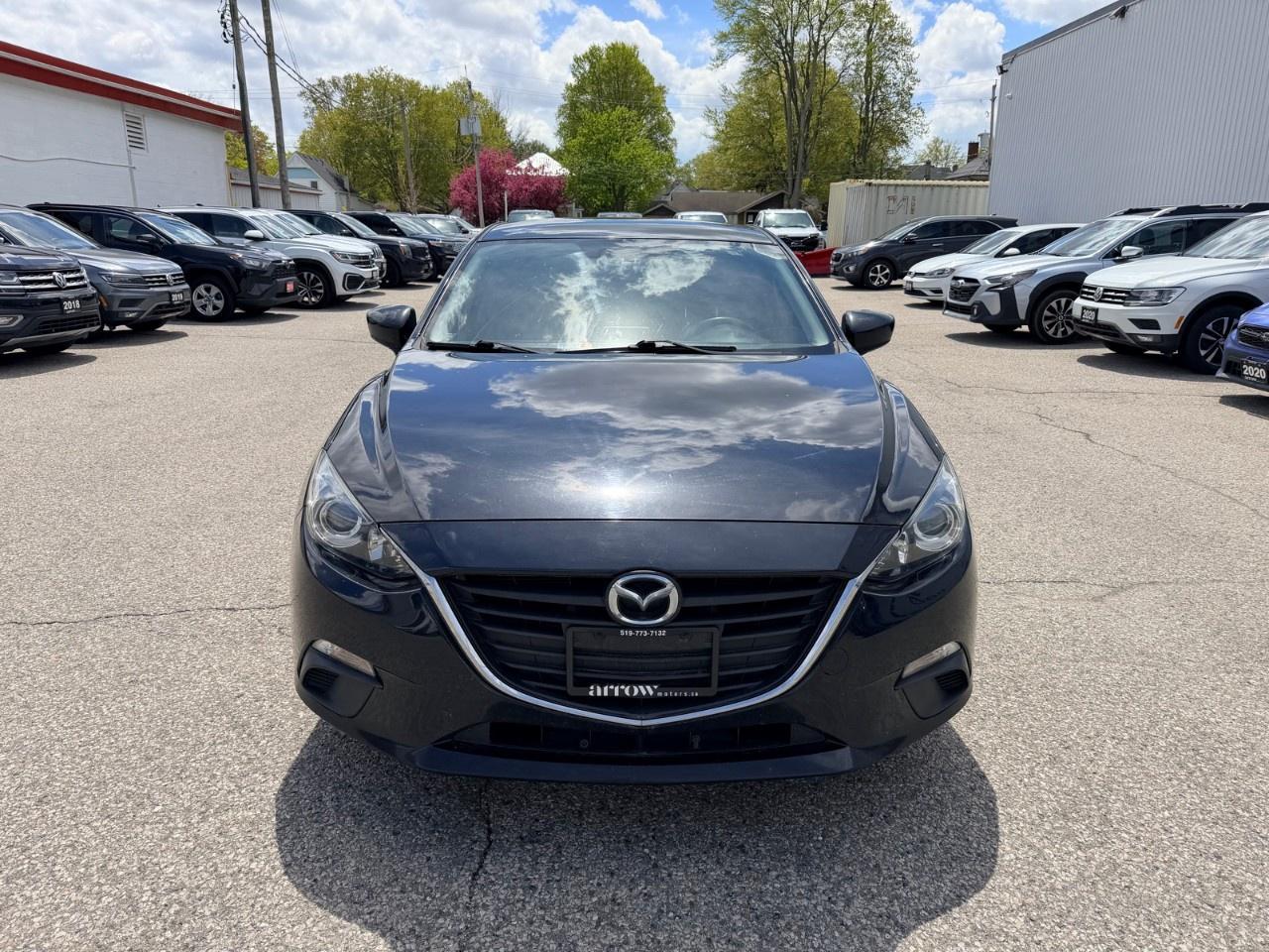2015 Mazda MAZDA3  Photo