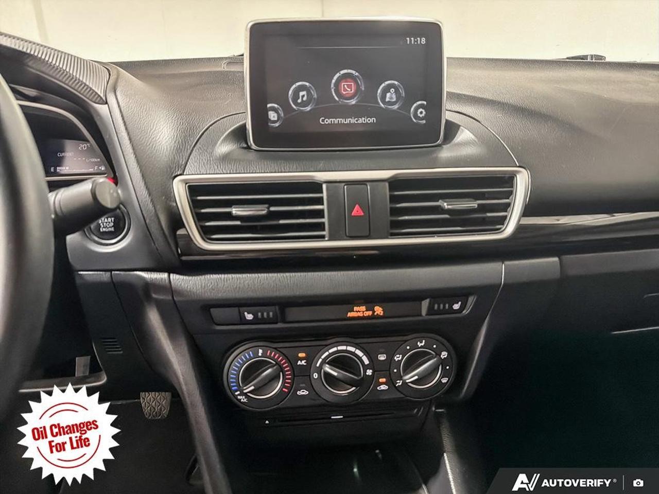 2015 Mazda MAZDA3  Photo