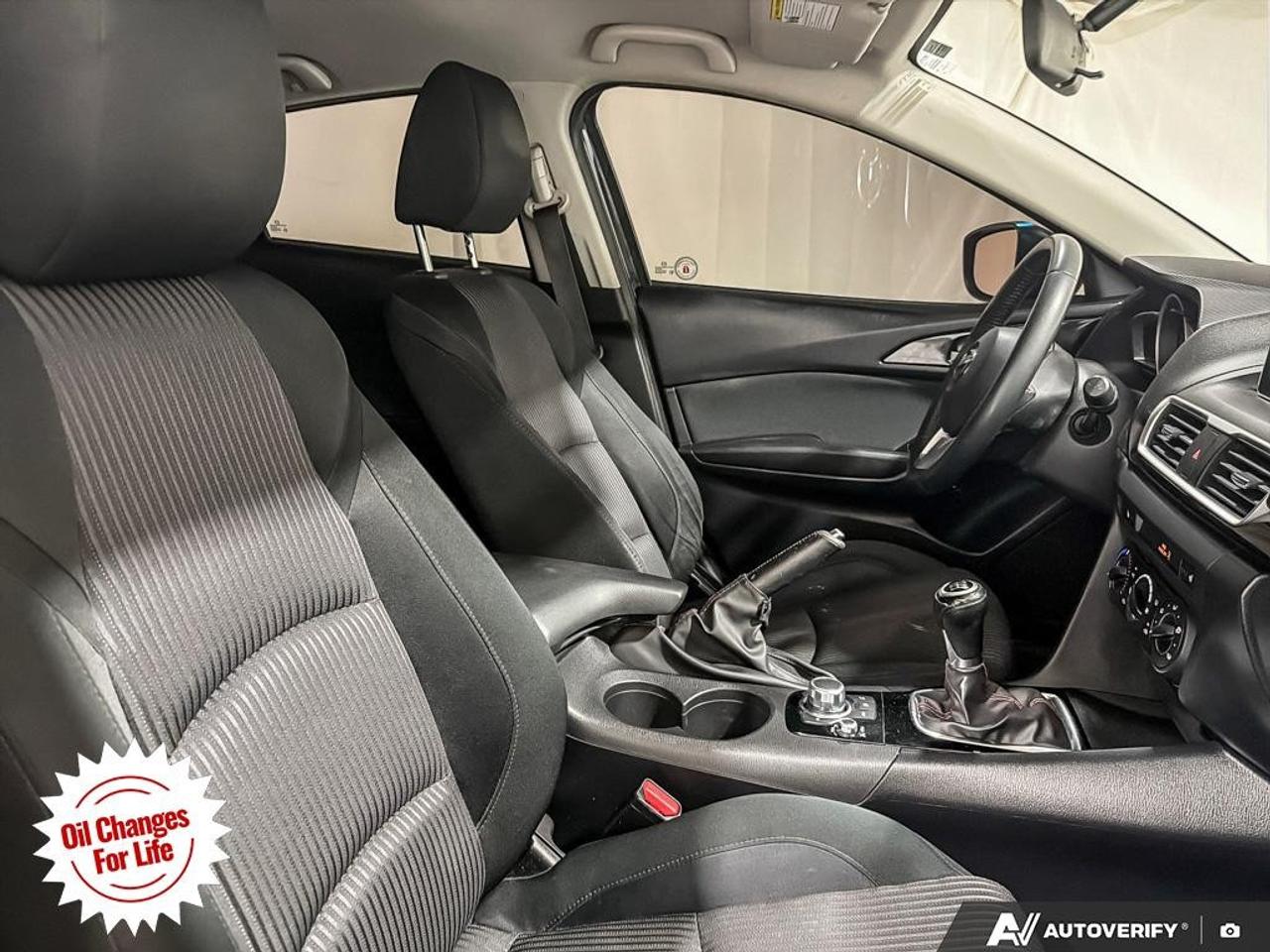 2015 Mazda MAZDA3  Photo