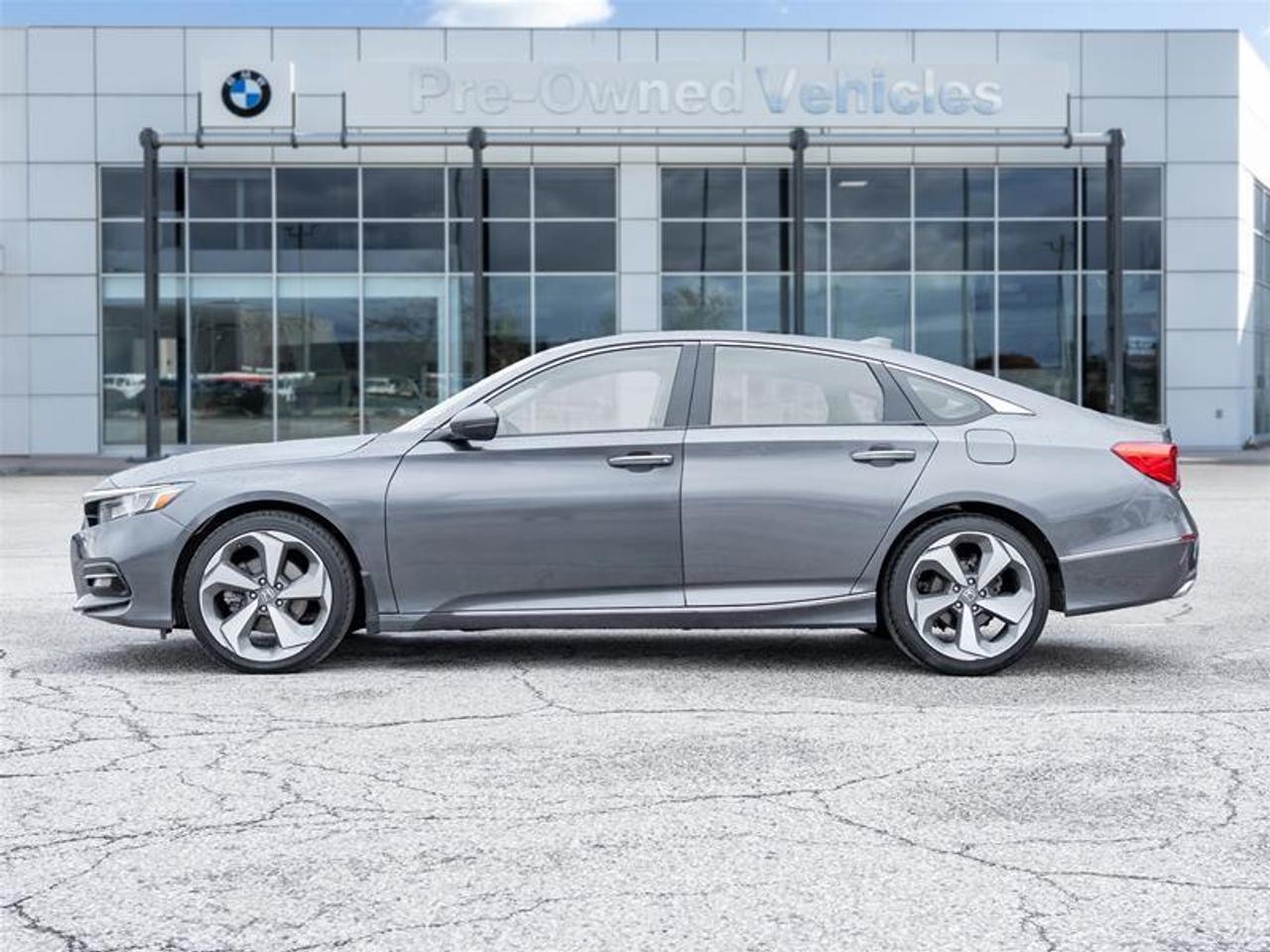 2020 Honda Accord Touring 1.5T 4dr Sedan Photo