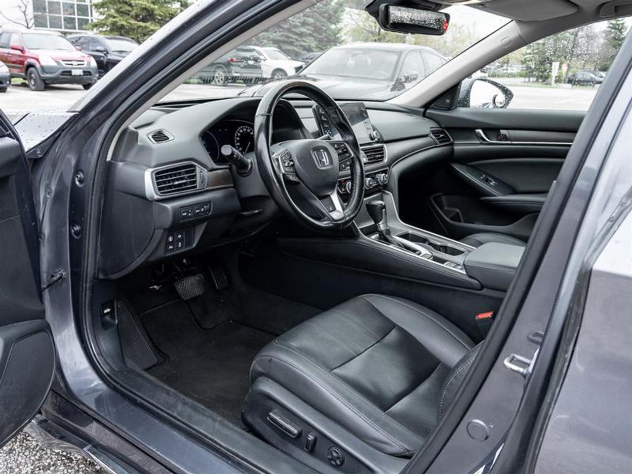 2020 Honda Accord Touring 1.5T 4dr Sedan Photo