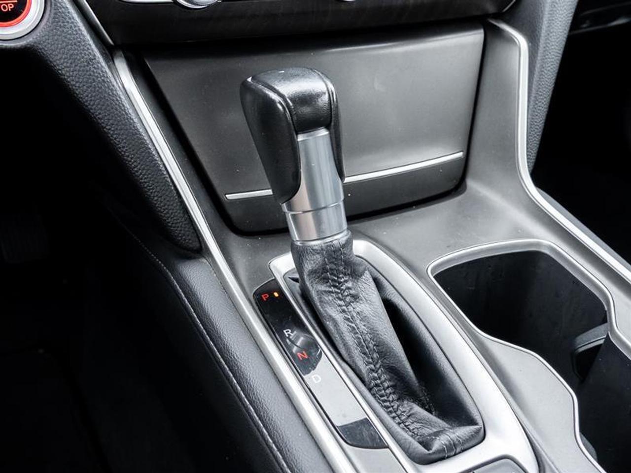 2020 Honda Accord Touring 1.5T 4dr Sedan Photo