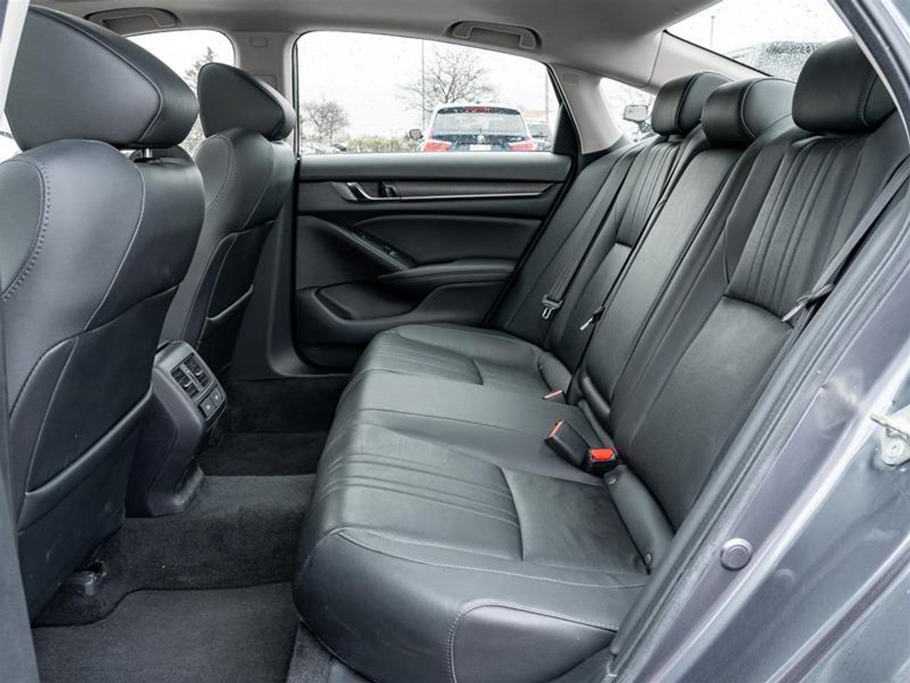 2020 Honda Accord Touring 1.5T 4dr Sedan Photo