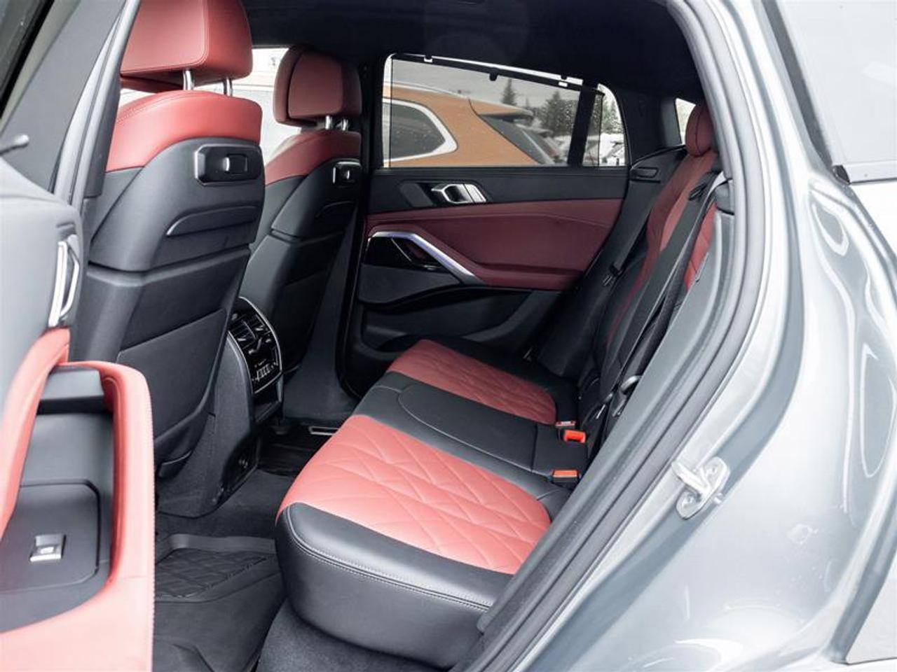 2024 BMW X6 xDrive40i 4dr All-Wheel Drive Sports Activity Coupe Photo