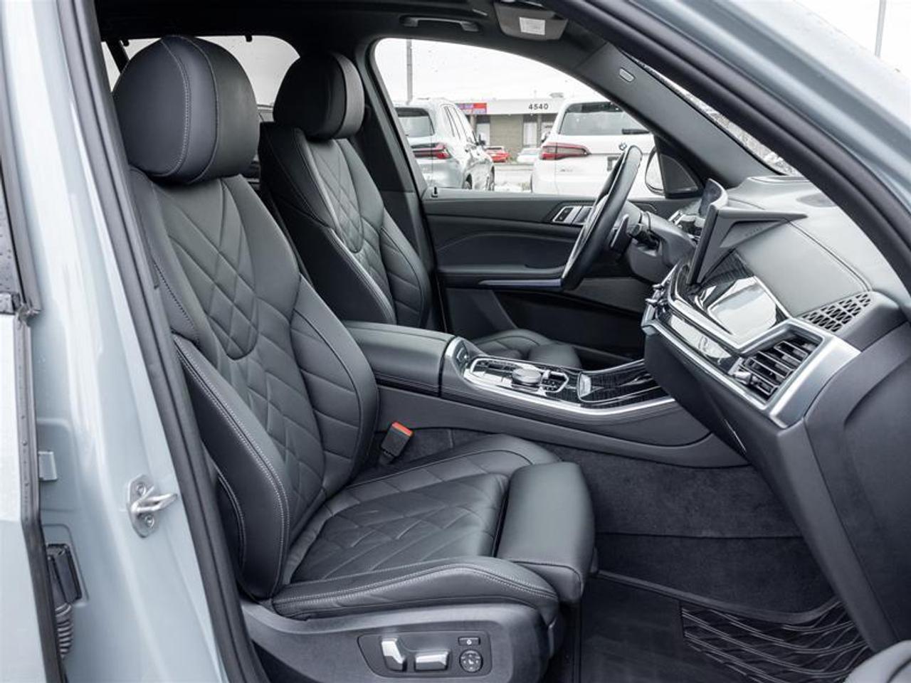 2024 BMW X5 xDrive40i 4dr All-Wheel Drive Sports Activity Vehicle Photo
