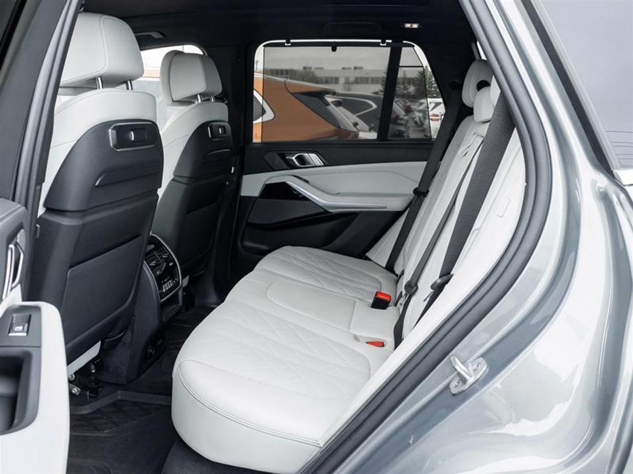 2024 BMW X5 xDrive40i 4dr All-Wheel Drive Sports Activity Vehicle Photo