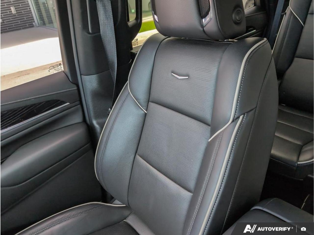 2023 Cadillac Escalade Sport All-Wheel Drive Photo