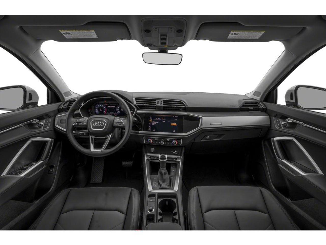 2020 Audi Q3 45 Komfort 4dr All-Wheel Drive quattro Sport Utility Photo4