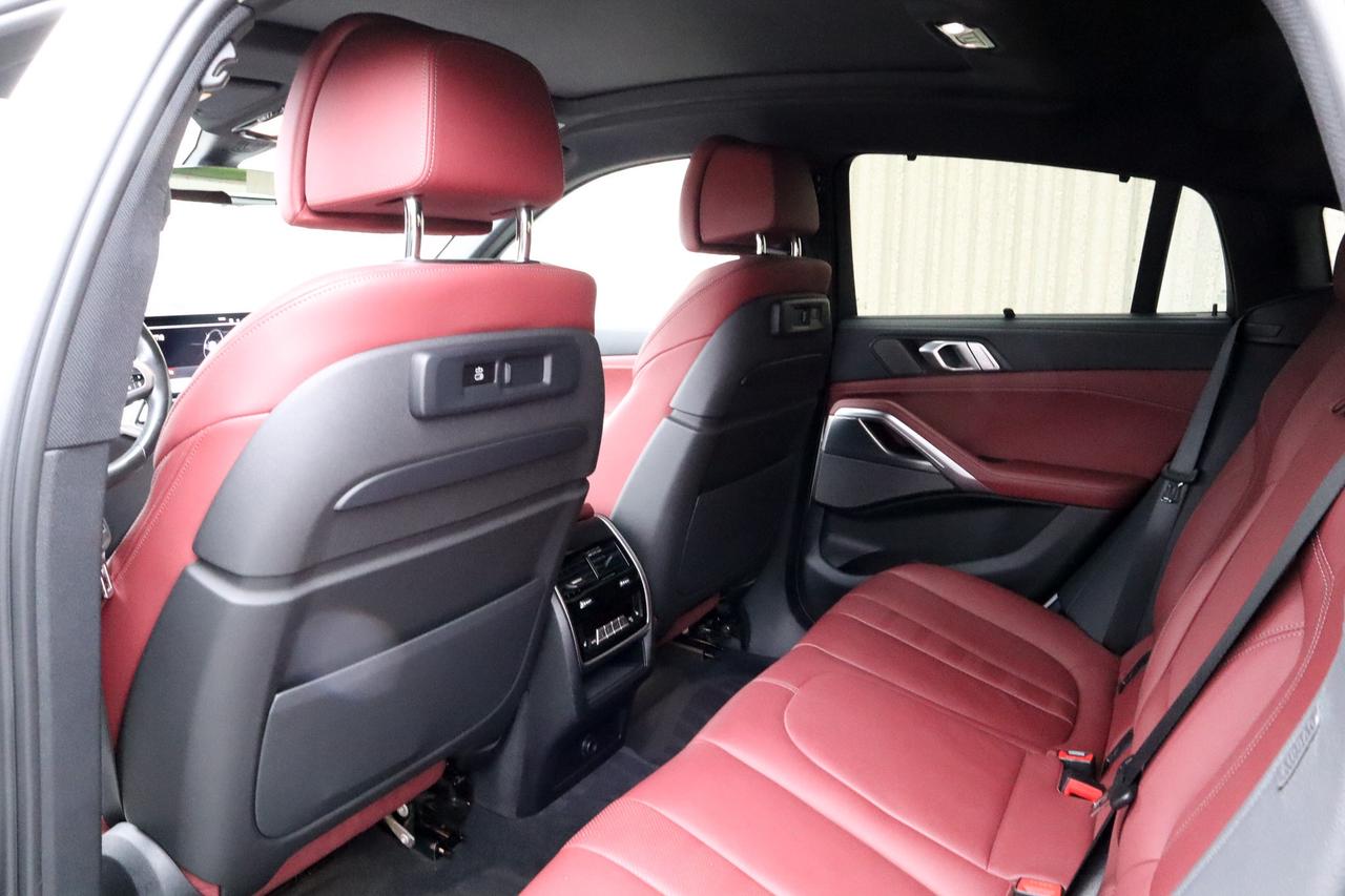 2020 BMW X6  Photo