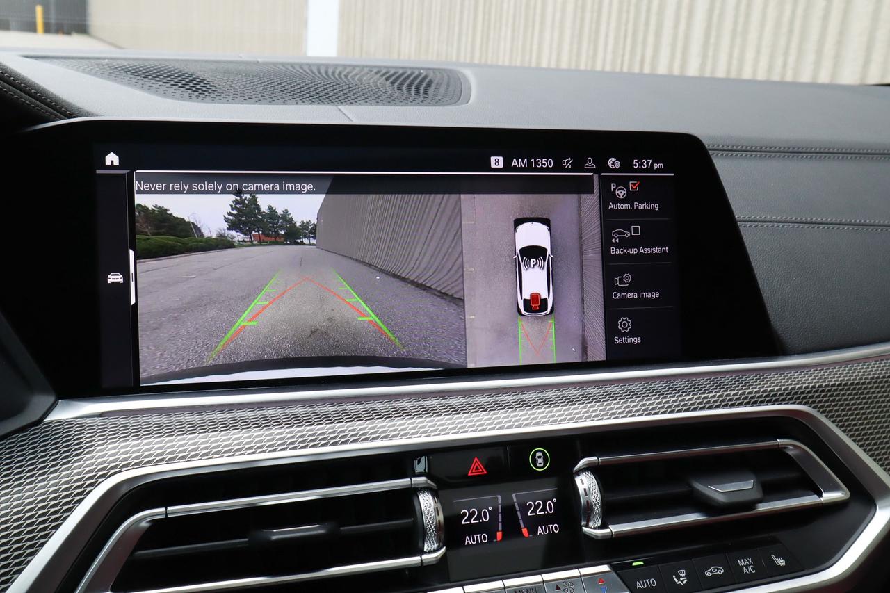2020 BMW X6  Photo