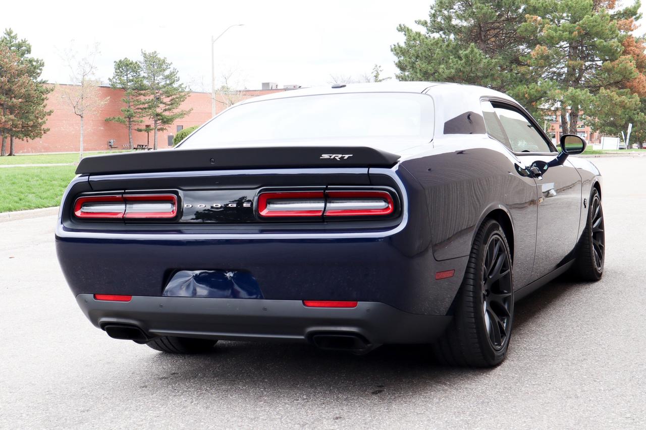 2016 Dodge Challenger  Photo
