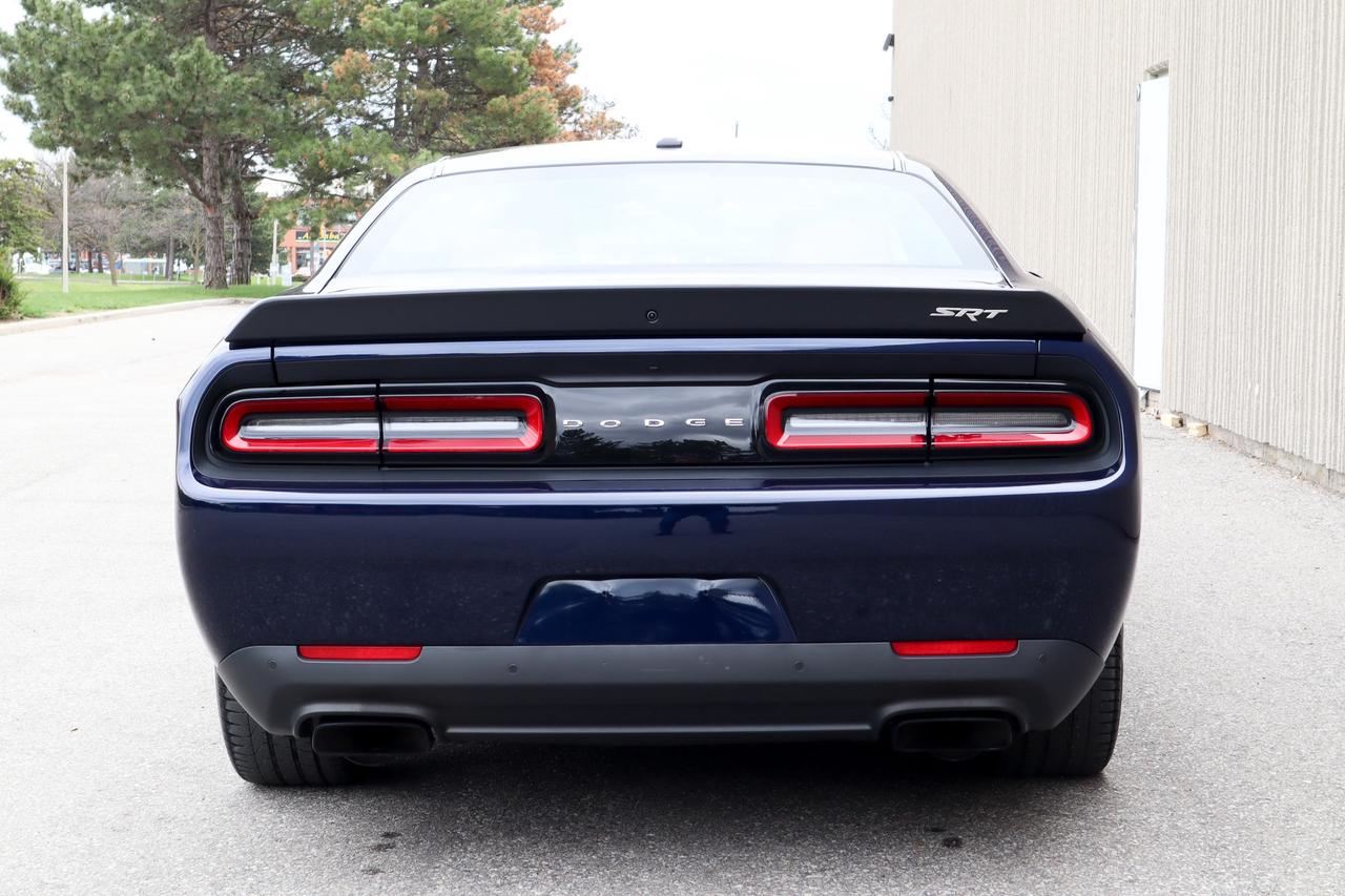 2016 Dodge Challenger  Photo3
