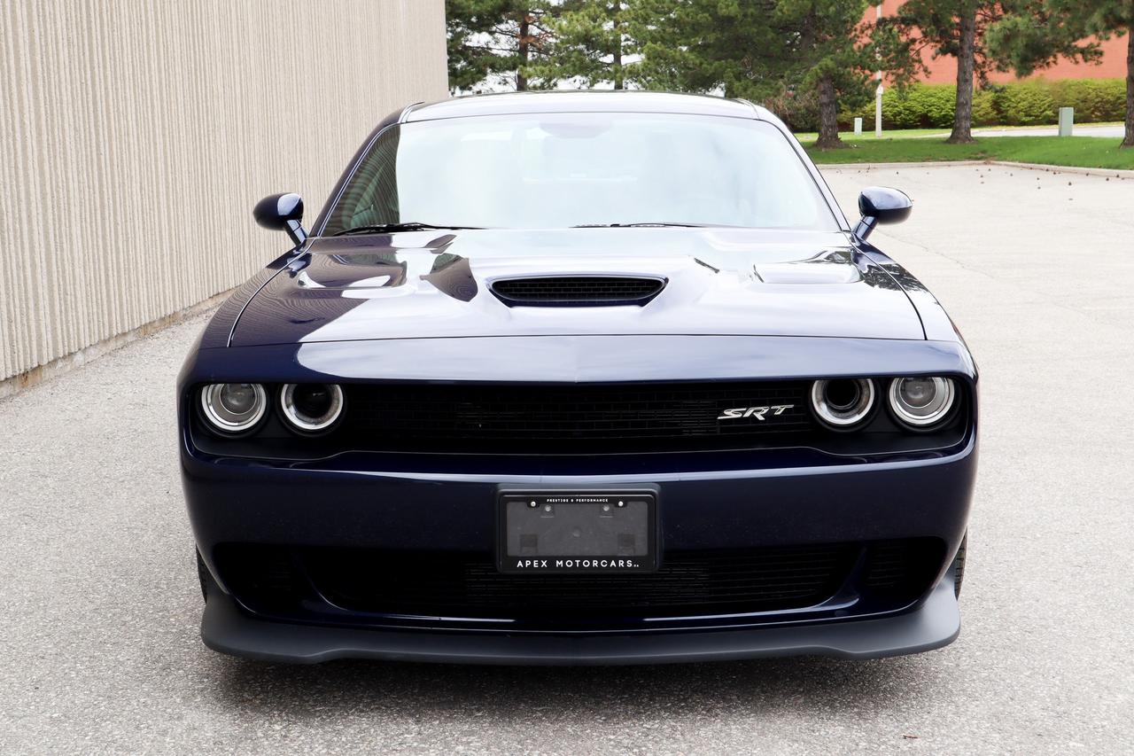 2016 Dodge Challenger  Photo